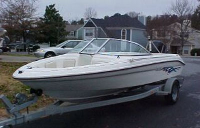  SeaRay 175    Mercury 90